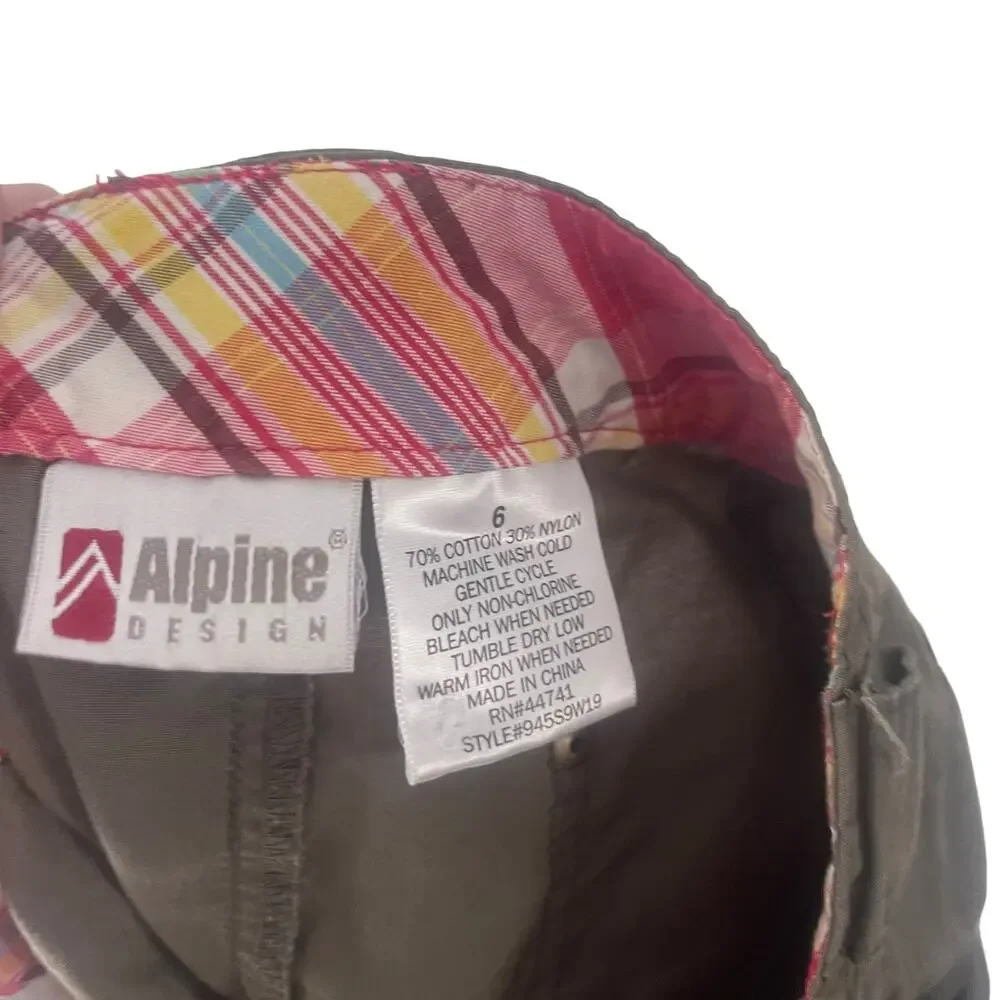 Alpine Design Women's Size 6 Green Cargo‎ Outdoor Shorts